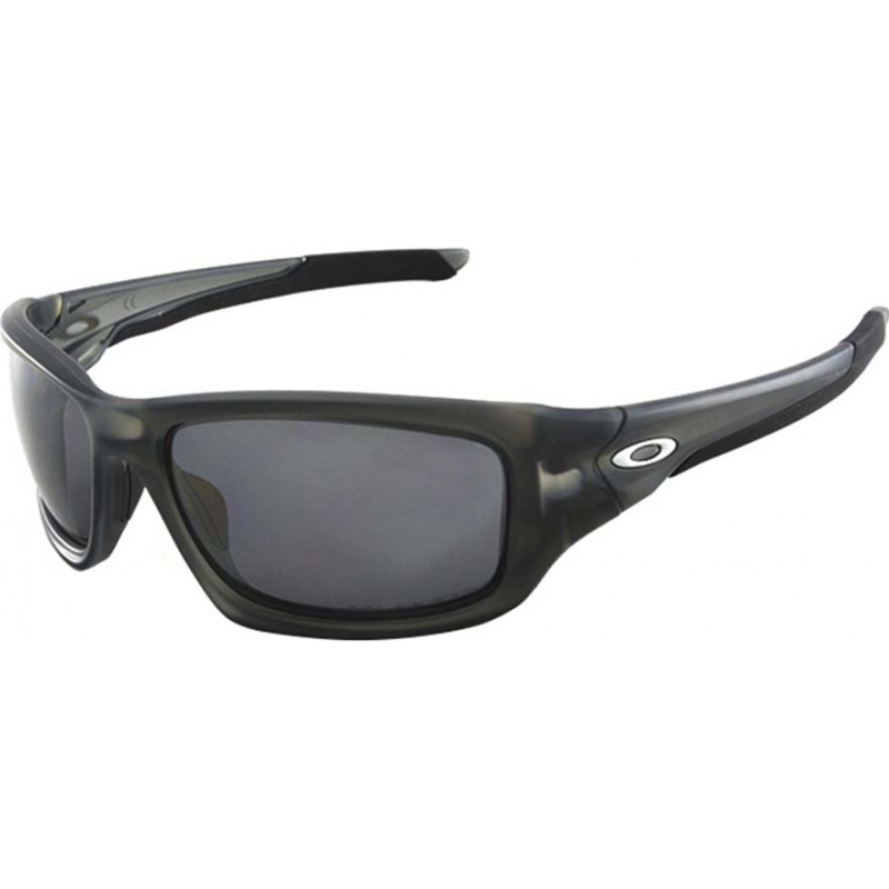 Oakley OO9236-06 Valve Matte Grey Smoke - Black Iridium Polarized Sunglasses