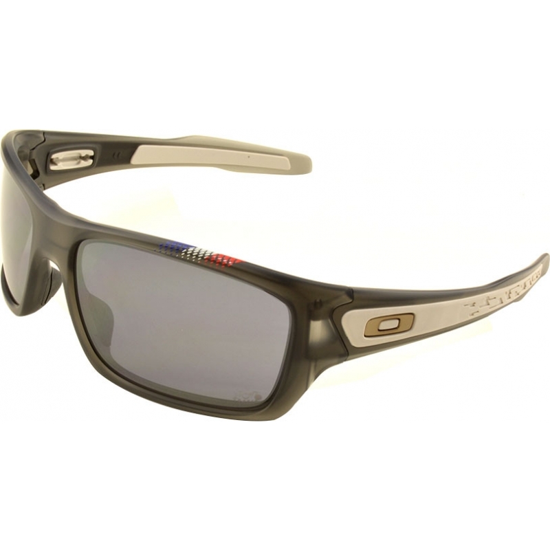 Oakley OO9263-16 Turbine Matte Grey Smoke - Black Iridium Sunglasses